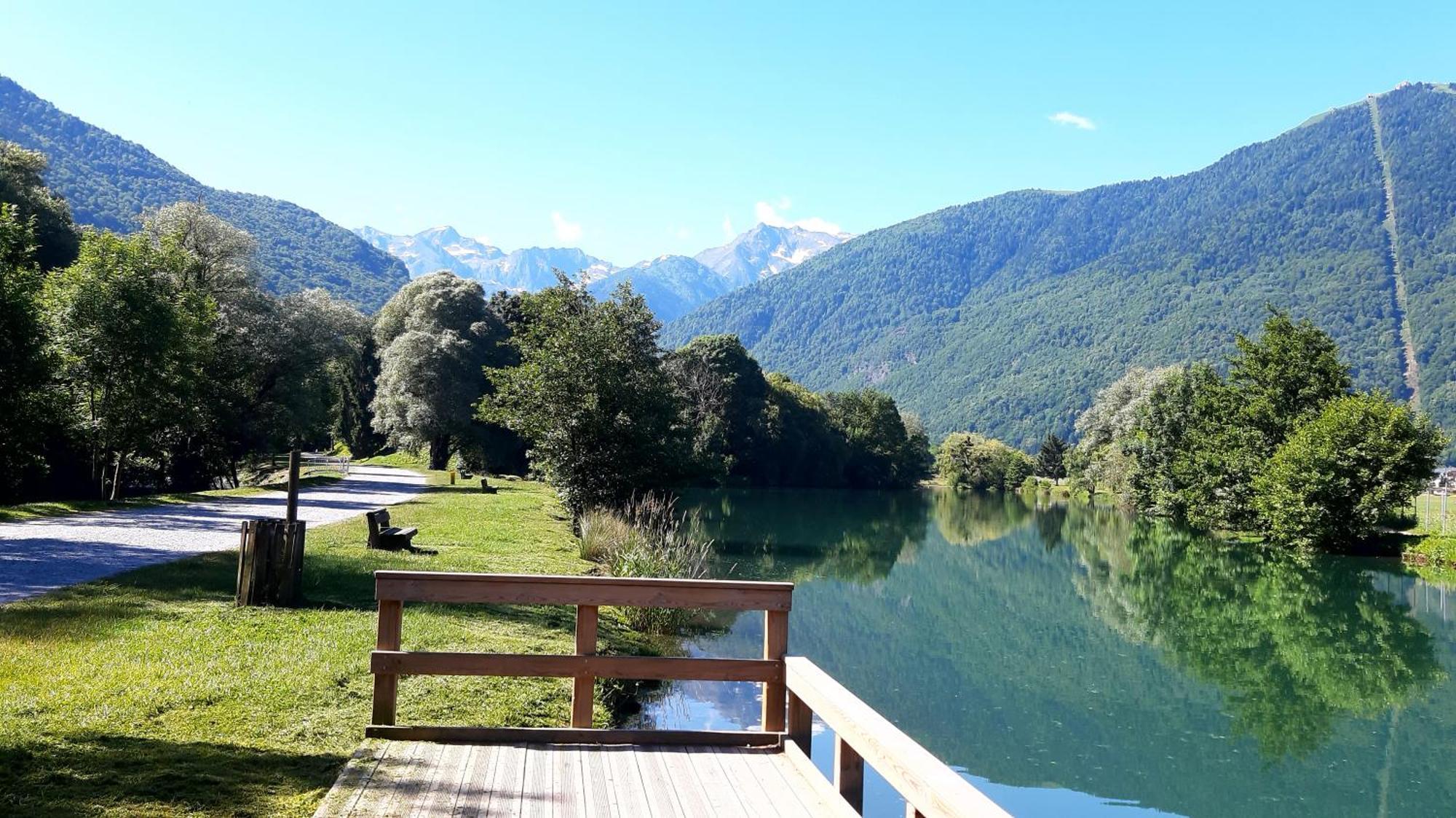 Bagnères-de-Luchon Le 102, T3 Pour 5 Personnes, Vue Montagne, Classe 2 Etoiles Nf, Parking, Piscine En Ete מראה חיצוני תמונה